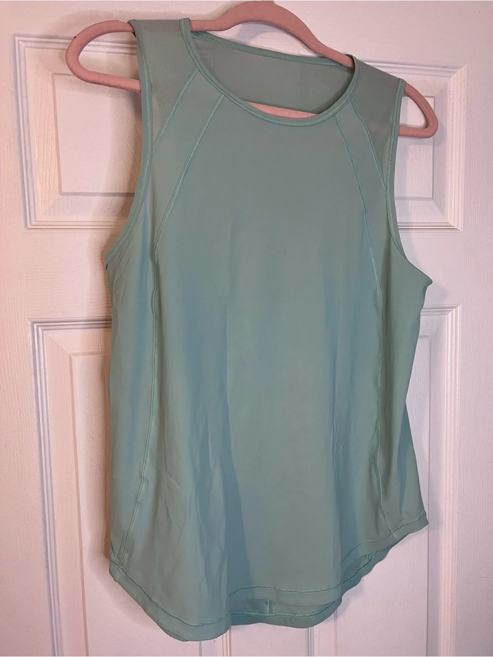 #685 Lululemon Sculpt Tank Wild Mint Mesh Running Workout Top EUC, est size 14?